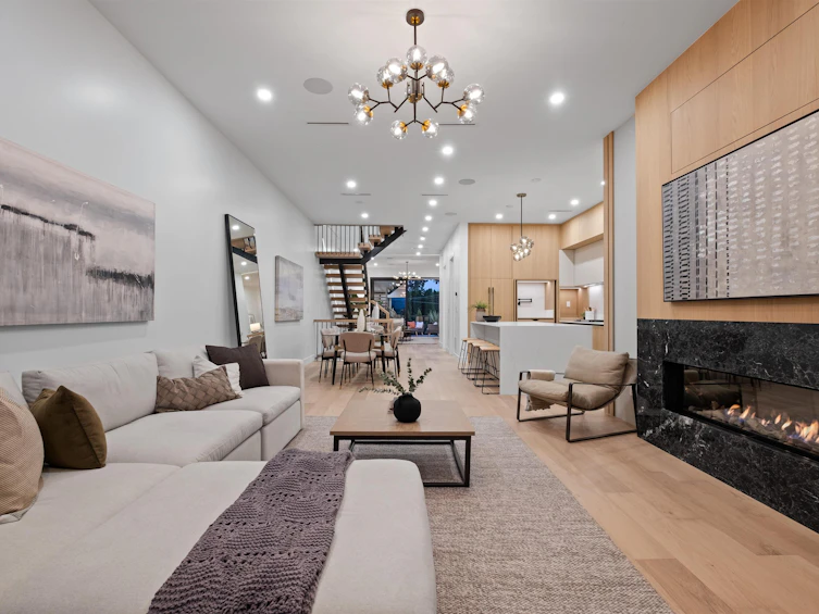 366 E Keith Road, North Vancouver, BC, V7L 1V7 - 15