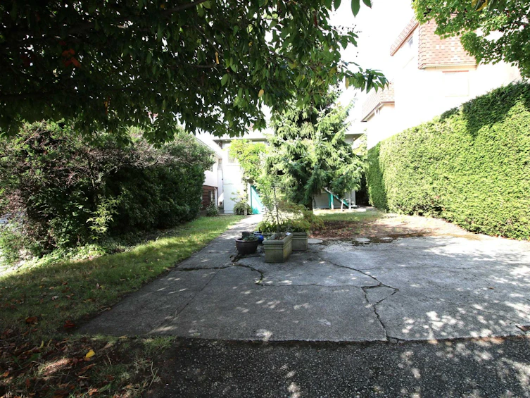 1534 W 71st Avenue, Vancouver, BC, V6P 3C1 - 3