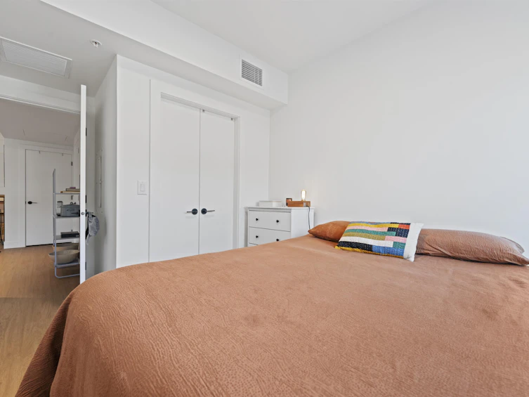105-2235 E Broadway, Vancouver, BC, V5N 0J5 - 16