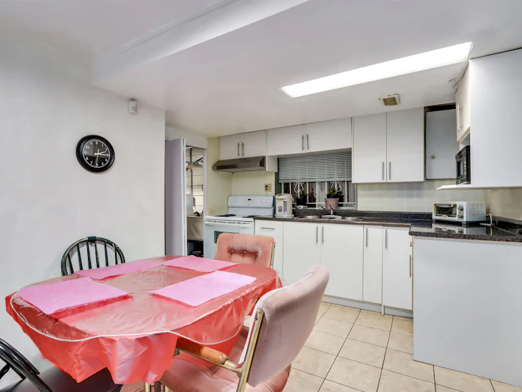 741 E 29th Avenue, Vancouver, BC, V5V 2S2 - 24