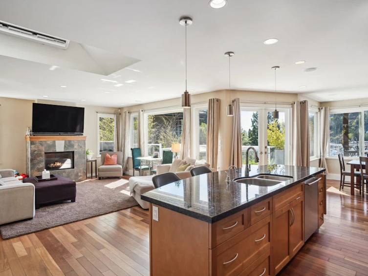 5755 Telegraph Trail, West Vancouver, BC, V7W 1R3 - 8