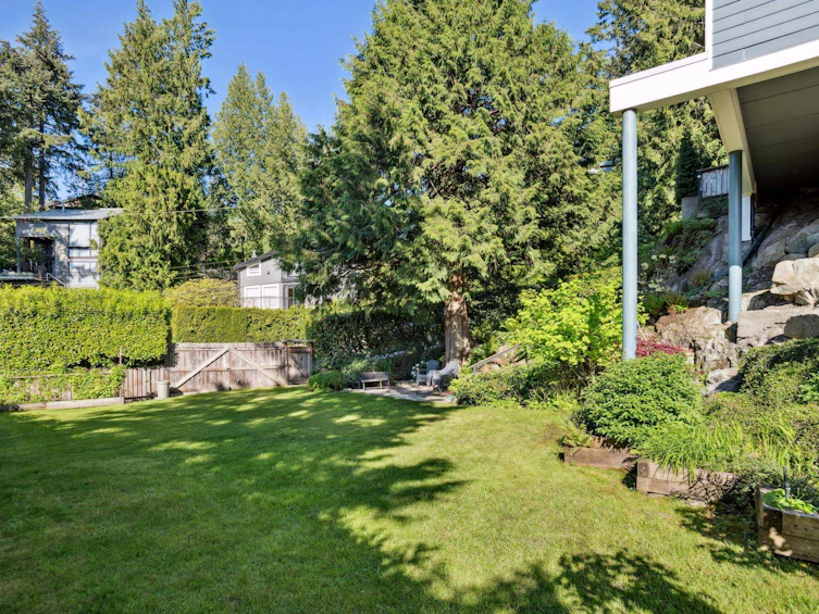 5755 Telegraph Trail, West Vancouver, BC, V7W 1R3 - 22