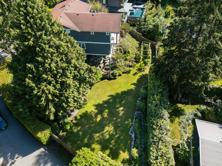 5755 Telegraph Trail, West Vancouver, BC, V7W 1R3 - 24