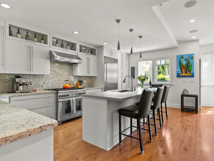 2876 West 42nd Avenue, Vancouver, BC, V6N 3G6 - 12