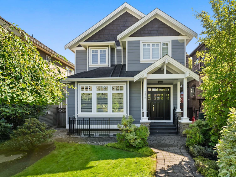 2876 West 42nd Avenue, Vancouver, BC, V6N 3G6 - 3