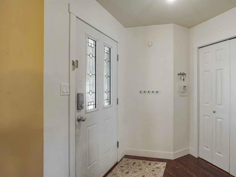 3300 Pleasant Street, Richmond, BC, V7E 2P4 - 4