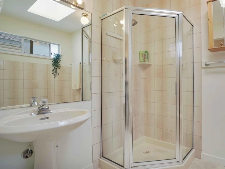 3300 Pleasant Street, Richmond, BC, V7E 2P4 - 21