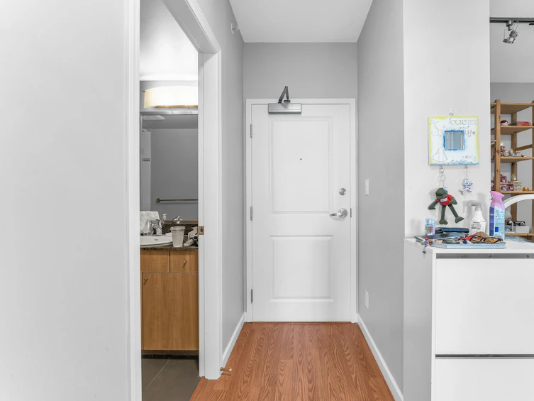 903-9232 University Crescent, Burnaby, BC, V5A 0A3 - 24