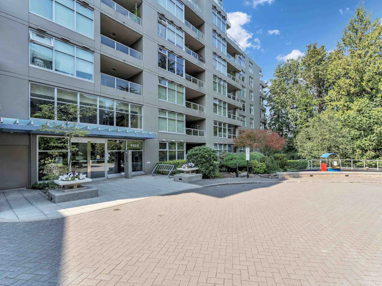 903-9232 University Crescent, Burnaby, BC, V5A 0A3 - 27