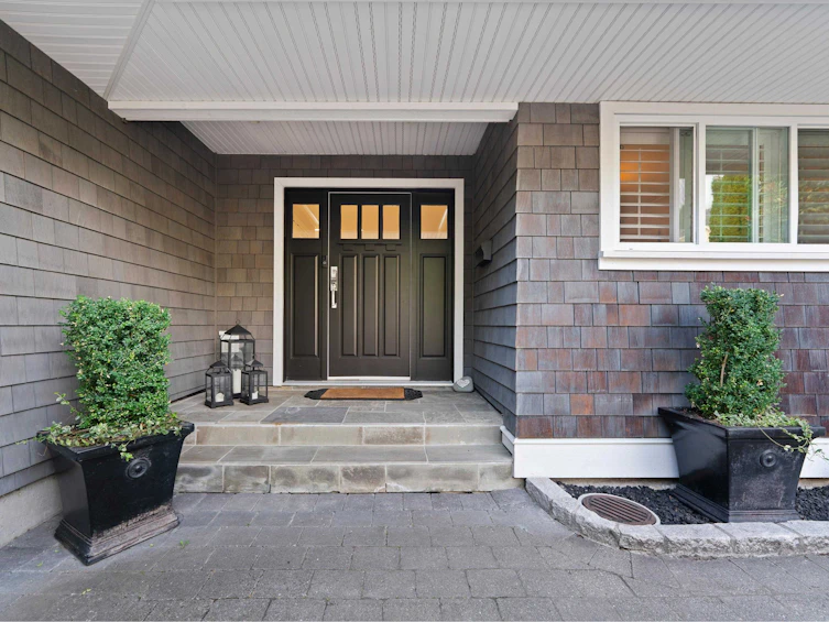 4293 Canterbury Crescent, North Vancouver, BC, V7R 3N4 - 2
