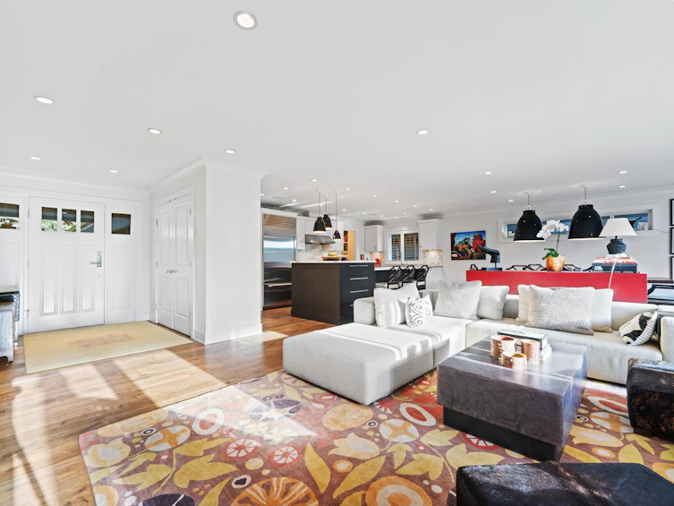 4293 Canterbury Crescent, North Vancouver, BC, V7R 3N4 - 7