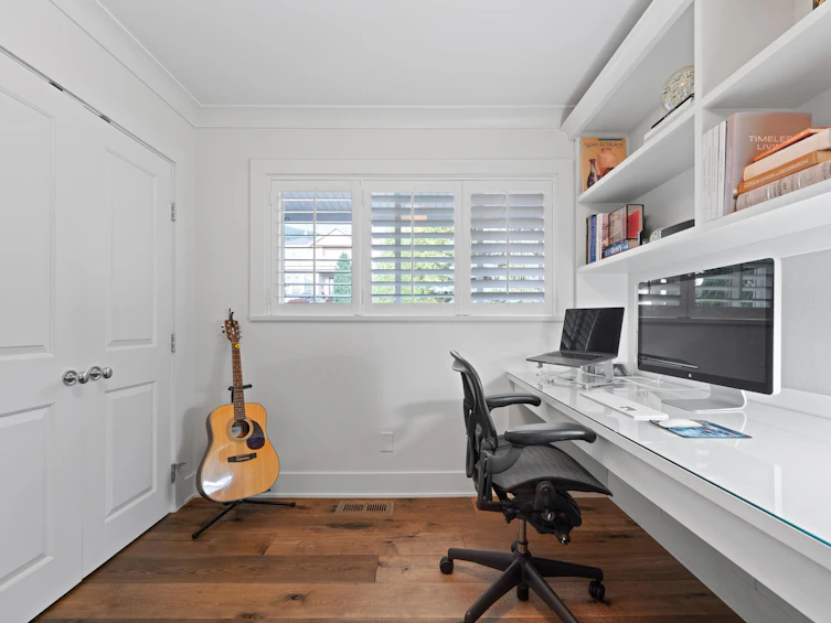 4293 Canterbury Crescent, North Vancouver, BC, V7R 3N4 - 32