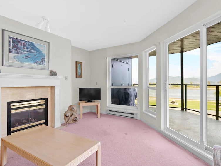 205-378 Esplanade Avenue, Harrison Hot Springs, BC, V0M 1A3 - 8