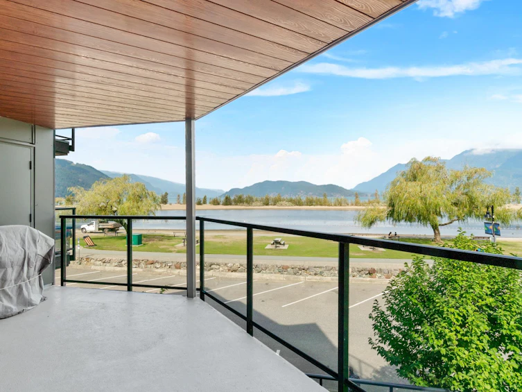 205-378 Esplanade Avenue, Harrison Hot Springs, BC, V0M 1A3 - 20