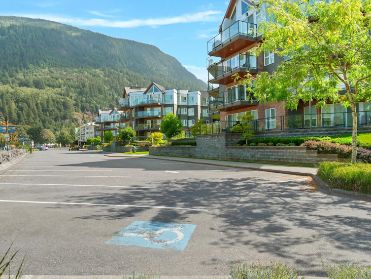 205-378 Esplanade Avenue, Harrison Hot Springs, BC, V0M 1A3 - 26