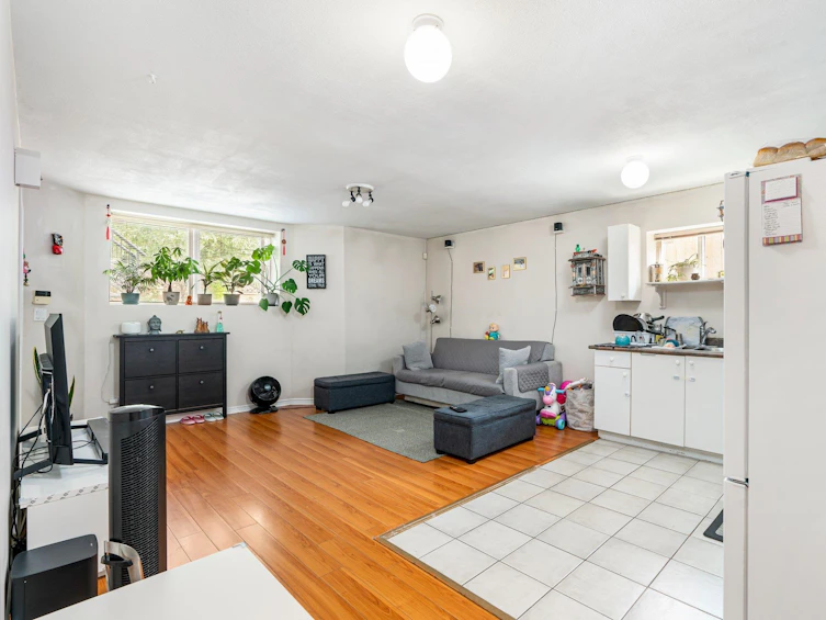 8761 162a Street, Surrey, BC, V4N 1B7 - 23