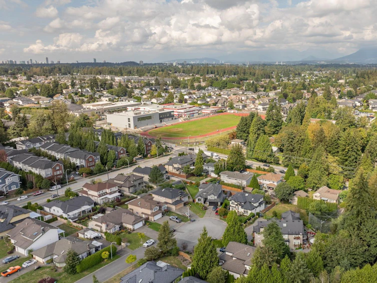 8761 162a Street, Surrey, BC, V4N 1B7 - 35