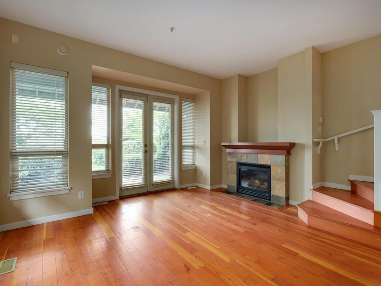 125-250 Salter Street, New Westminster, BC, V3M 0B7 - 8