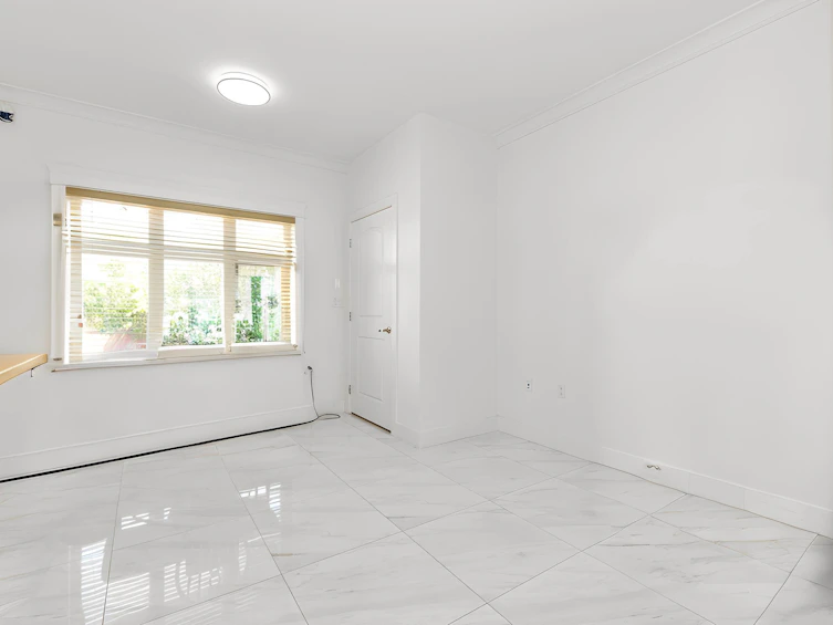 4350 Miller Street, Vancouver, BC, V5N 4A2 - 25