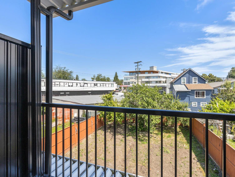 4350 Miller Street, Vancouver, BC, V5N 4A2 - 35