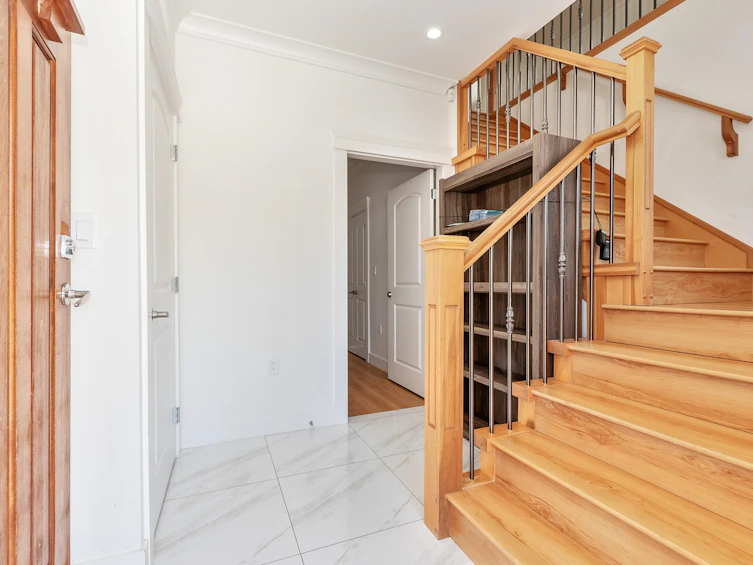 4350 Miller Street, Vancouver, BC, V5N 4A2 - 7