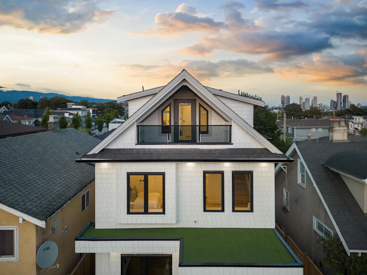 622 Slocan Street, Vancouver, BC, V5K 3X7 - 30