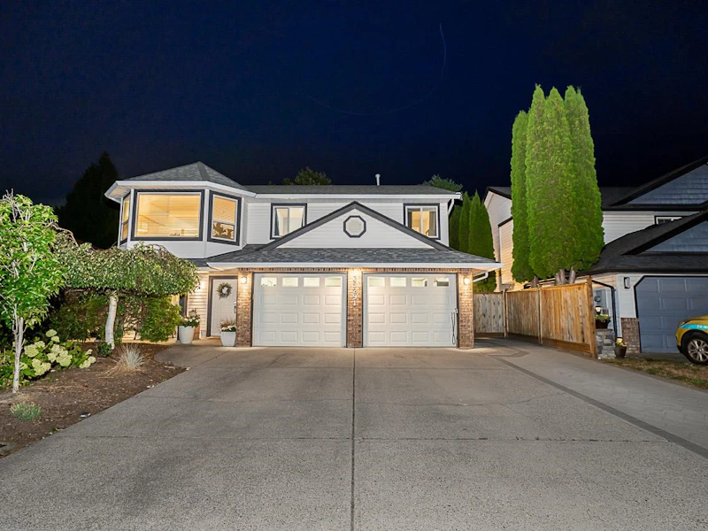 35291 Corbett Place, Abbotsford BC V3G 1K1
