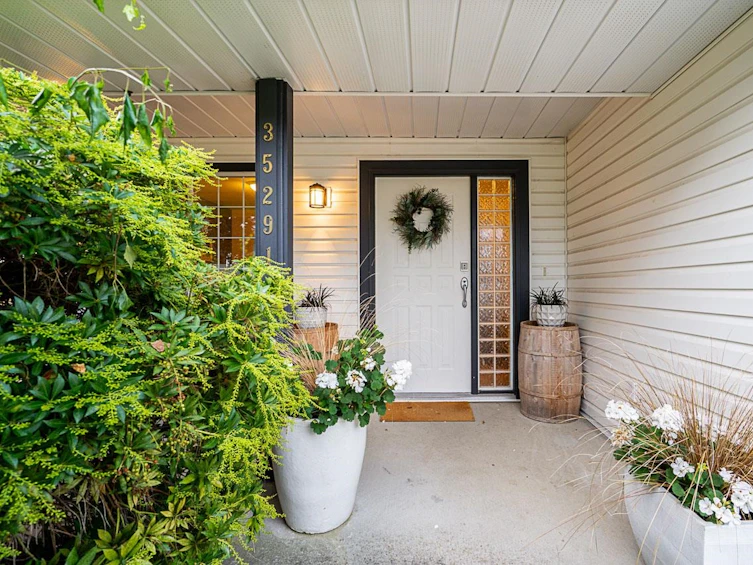 35291 Corbett Place, Abbotsford, BC, V3G 1K1 - 3