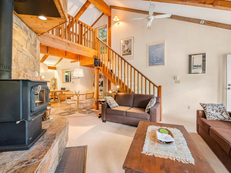 8349 Rainbow Drive, Whistler, BC, V8E 0G1 - 7