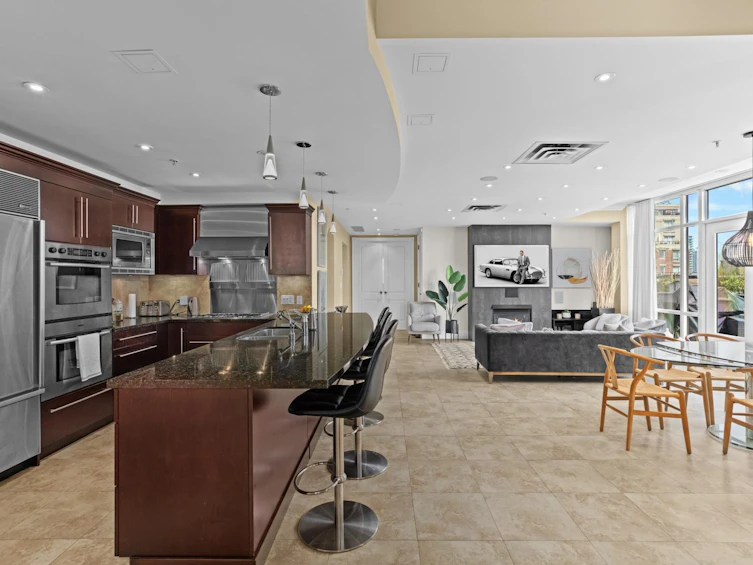 901-1280 Richards Street, Vancouver, BC, V6B 1S2 - 10