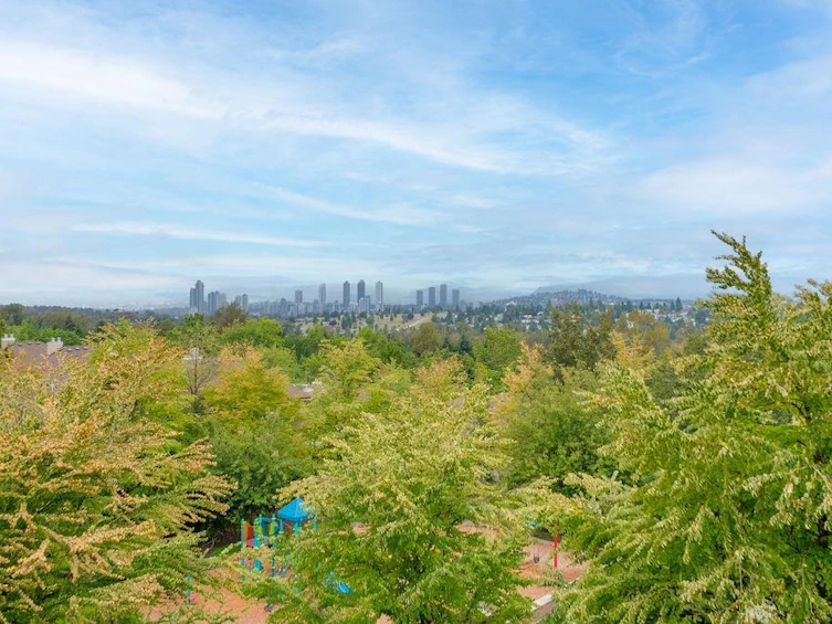 307-5262 Oakmount Crescent, Burnaby, BC, V5H 4R7 - 16