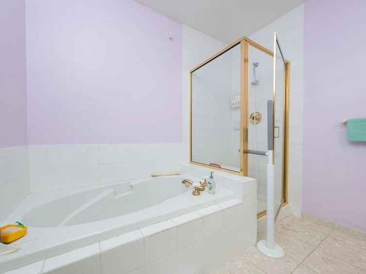 307-5262 Oakmount Crescent, Burnaby, BC, V5H 4R7 - 22