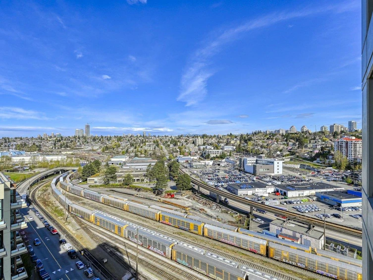 607-1 Renaissance Square, New Westminster, BC, V3M 0B6 - 22