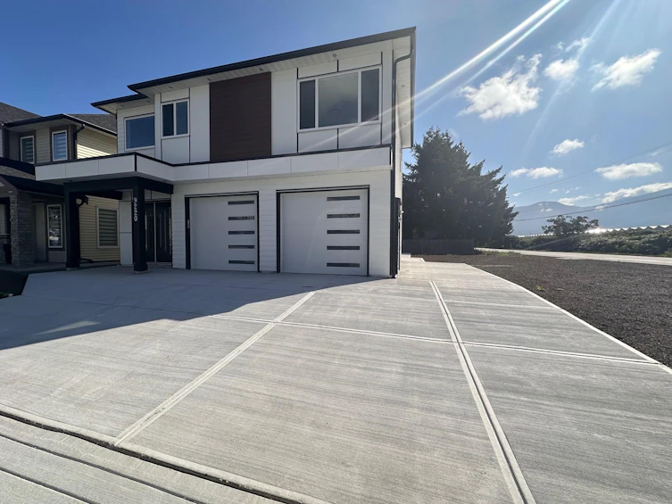 9220 Sitka Place, Chilliwack, BC, V2P 8B6 - 2