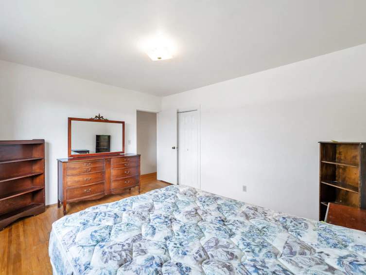 847 Gatensbury Street, Coquitlam, BC, V3J 5H6 - 18