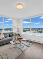 1702 908 Quayside Drive