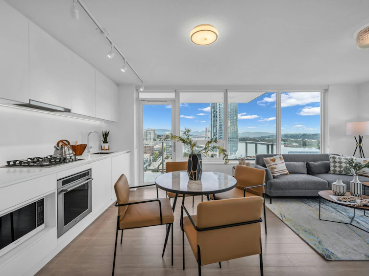 1702-908 Quayside Drive, New Westminster, BC, V3M 0L4 - 3