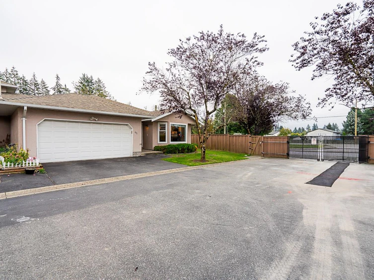 101-15501 89a Avenue, Surrey, BC, V3R 0Z5 - 2