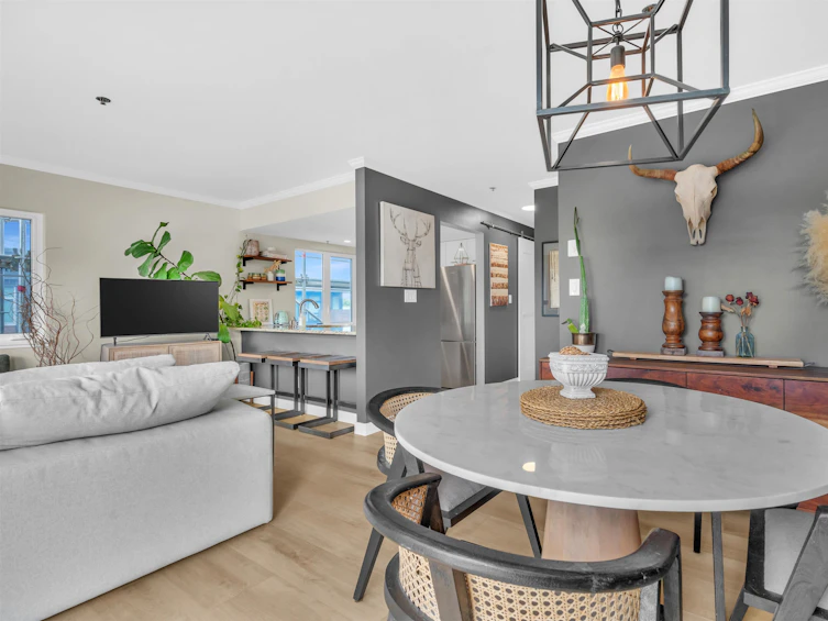 302-3280 West Broadway, Vancouver, BC, V6K 2H4 - 15