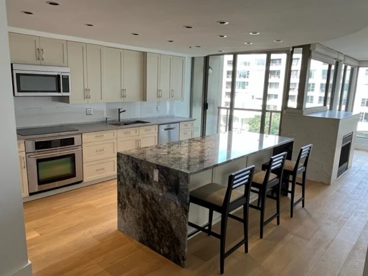 505-990 Beach Avenue, Vancouver, BC, V6Z 2N9 - 3