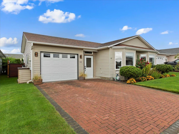 42-45918 Knight Road, Chilliwack, BC, V2R 3X4