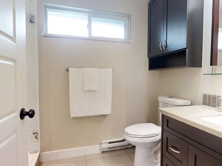 5221 Radcliffe Road, Sechelt, BC, V7Z 0C1 - 10