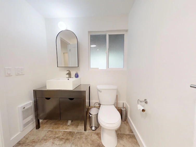 5221 Radcliffe Road, Sechelt, BC, V7Z 0C1 - 31