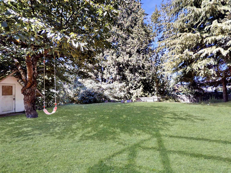 5221 Radcliffe Road, Sechelt, BC, V7Z 0C1 - 34