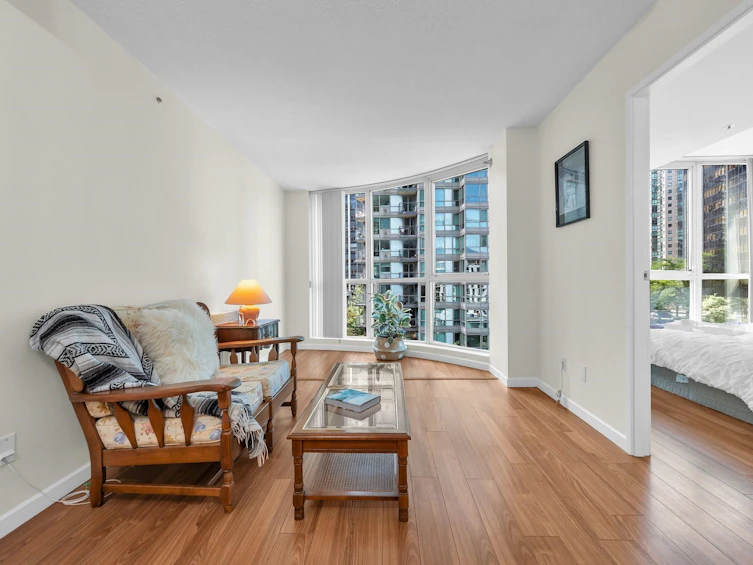 807-555 Jervis Street, Vancouver, BC, V6E 4N1 - 9