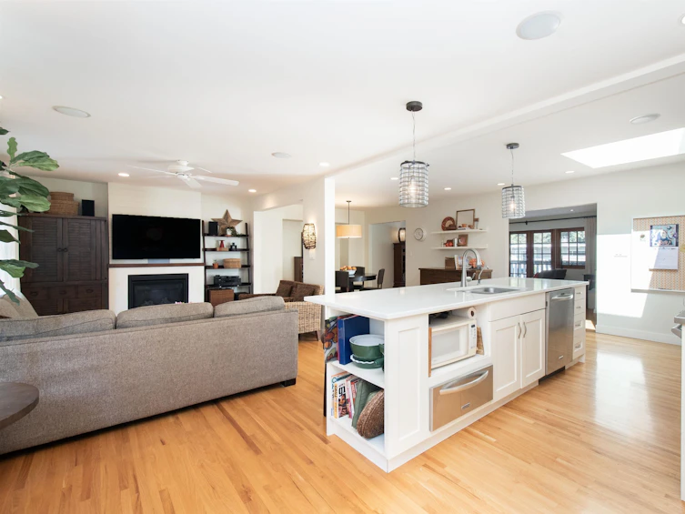 4318 Quinton Place, North Vancouver, BC, V7R 4A7 - 12