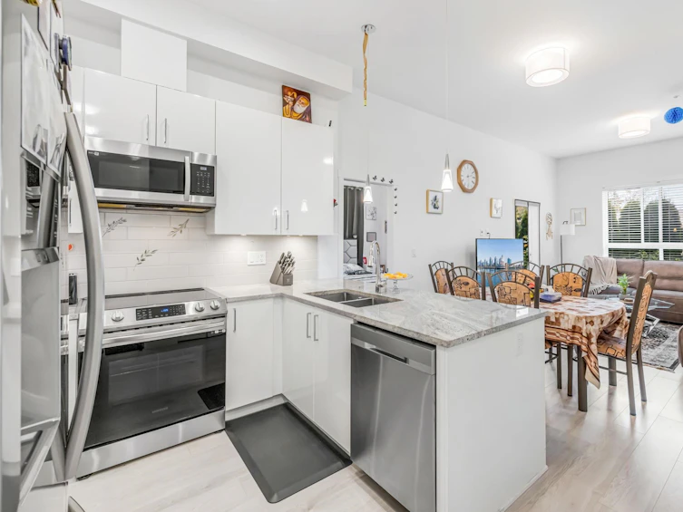 114-20362 72b, Langley, BC, V2Y 5K4 - 8