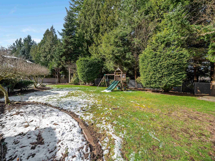 14239 31 Avenue, Surrey, BC, V4P 1R3 - 36