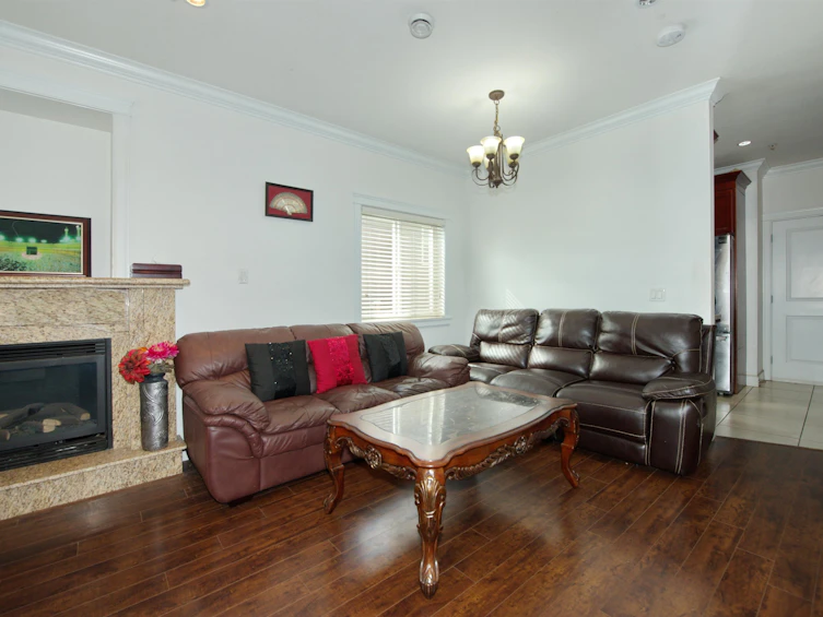 6727 Main Street, Vancouver, BC, V5X 3H4 - 9