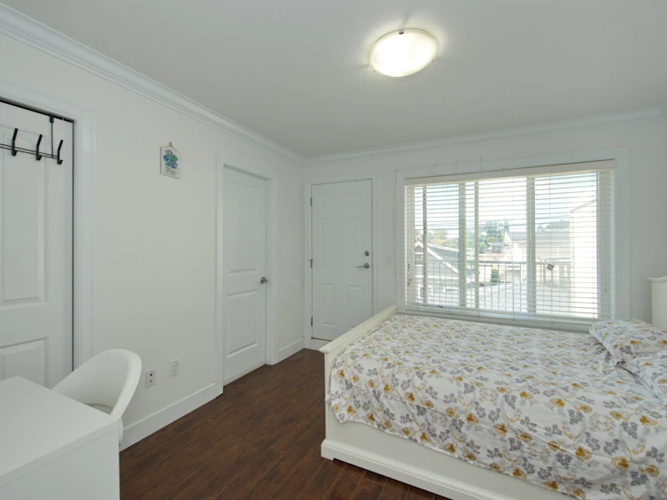 6727 Main Street, Vancouver, BC, V5X 3H4 - 23